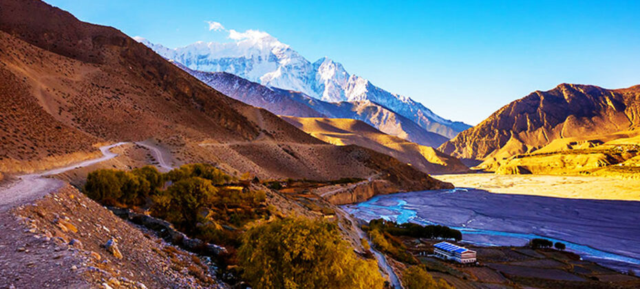 upper mustang trekking