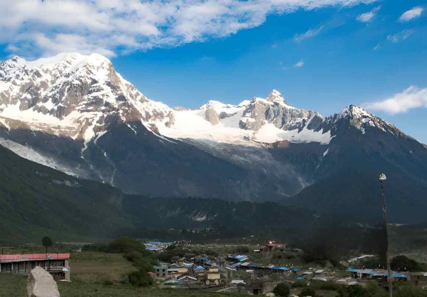tsum valley trek